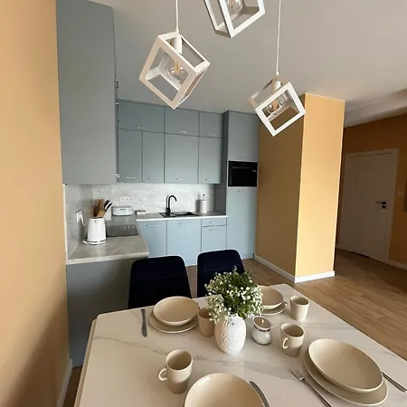 Apartment Paradise *