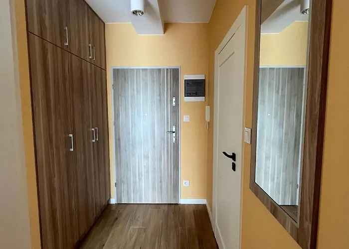 Paradise 아파트 *